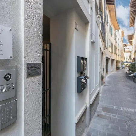 Apartament Le Pleiadi Elettra *